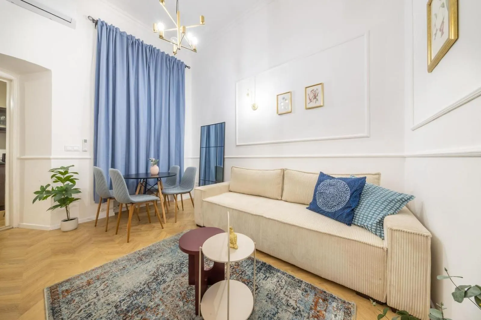 Sass Twins Apartment Next To The Basilica S2 Budapešť